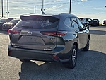 Used 2024 TOYOTA HIGHLANDER XLE in SPRINGDALE, ARKANSAS (Photo 8)