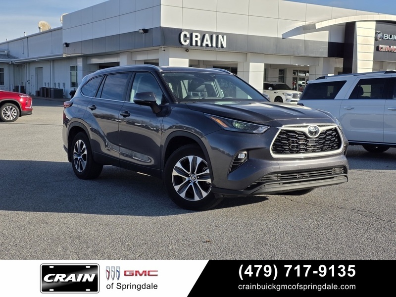 Used 2024 TOYOTA HIGHLANDER XLE in SPRINGDALE, ARKANSAS