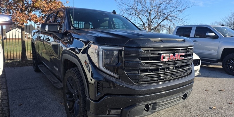 2022 GMC Sierra 1500 Elevation's photo