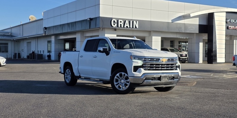 2023 Chevrolet Silverado 1500 LTZ's photo