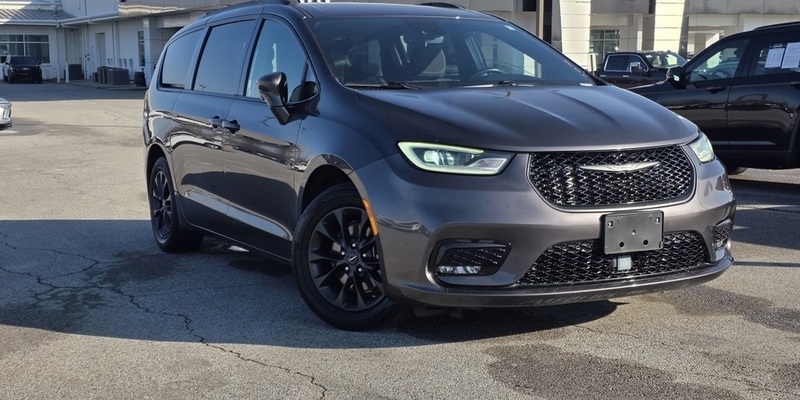 2021 Chrysler Pacifica Touring
