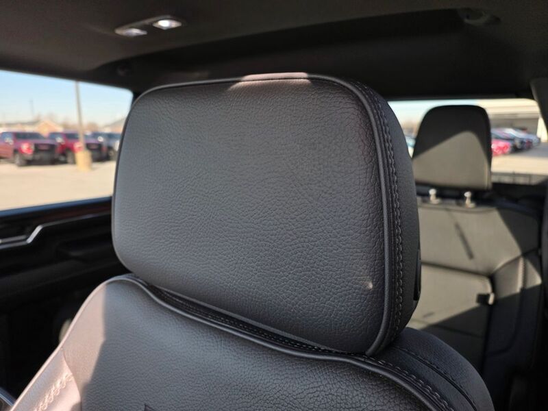 2024 GMC Sierra 3500HD Denali - Photo 22