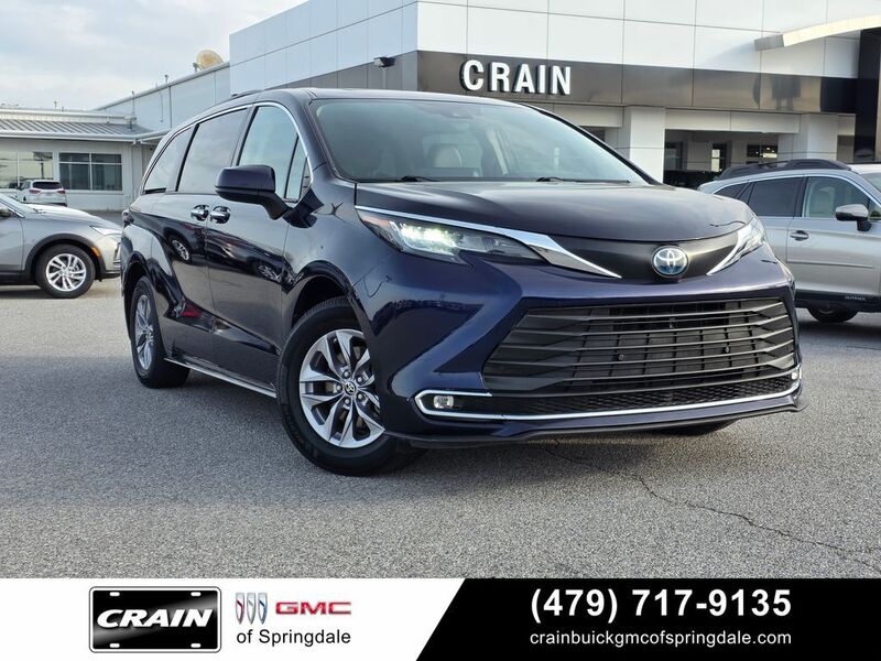 Used 2022 TOYOTA SIENNA XLE in SPRINGDALE, ARKANSAS