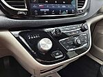 Used 2022 CHRYSLER PACIFICA TOURING L in SPRINGDALE, ARKANSAS (Photo 18)