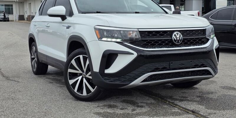 2023 Volkswagen Taos SE