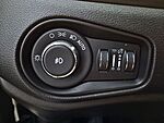 Used 2018 JEEP RENEGADE LATITUDE in SPRINGDALE, ARKANSAS (Photo 13)