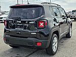 Used 2018 JEEP RENEGADE LATITUDE in SPRINGDALE, ARKANSAS (Photo 8)