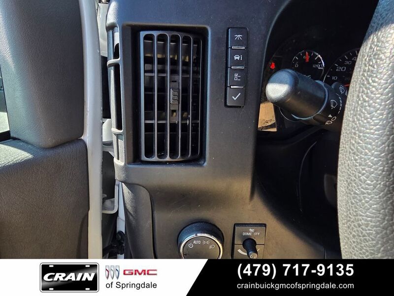 2023 GMC Savana Cargo Work Van - Photo 13