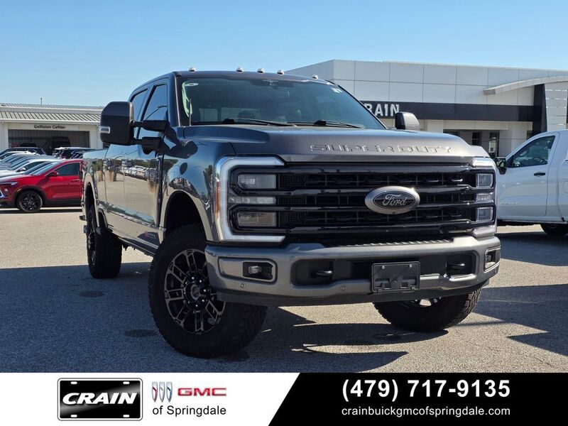 2023 Ford F-250 Limited 4x4 Crew Cab 8' Box's photo