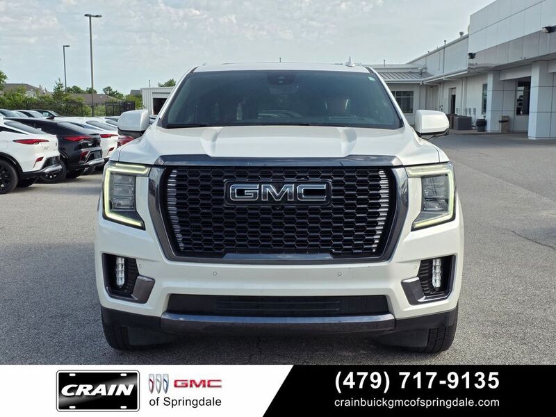 2023 GMC Yukon 4WD Denali Ultimate's photo