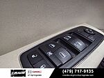 Used 2018 CHRYSLER 300 LIMITED in SPRINGDALE, ARKANSAS (Photo 11)