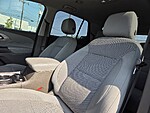 Used 2019 CHEVROLET TRAVERSE FWD 4DR LT CLOTH W/1LT in KENNER, LOUISIANA (Photo 11)