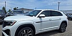 New 2025 VOLKSWAGEN ATLAS CROSS SPORT 2.0T SEL PREMIUM R-LINE in METAIRIE, LOUISIANA