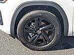 Used 2025 Volkswagen Atlas Cross Sport 2.0T SEL R-LINE BLACK in OCALA, FLORIDA (Photo 11)