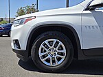 Used 2020 CHEVROLET TRAVERSE FWD 4DR LT CLOTH W/1LT in HENDERSON, NEVADA (Photo 8)