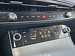 New 2026 GENESIS GV70 2.5T SELECT AWD in DAVIE, FLORIDA (Photo 8)