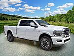 New 2025 RAM 2500 LIMITED 4X4 CREW CAB 6'4