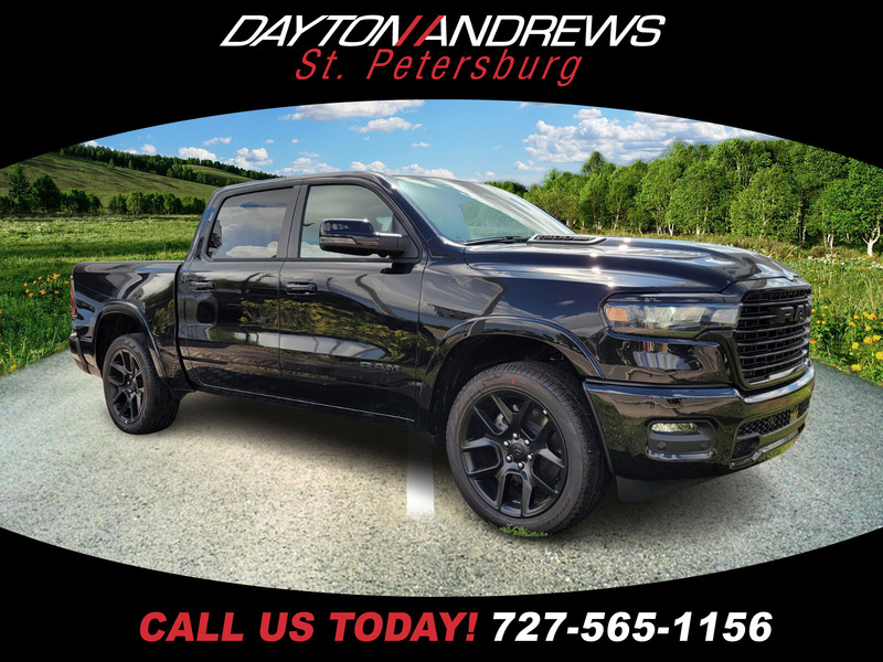 New 2025 RAM 1500 LARAMIE 4X4 CREW CAB 5'7