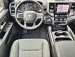 New 2025 RAM 1500 BIG HORN 4X2 CREW CAB 5'7