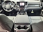 New 2025 RAM 1500 BIG HORN 4X2 CREW CAB 5'7