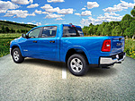 New 2025 RAM 1500 BIG HORN 4X2 CREW CAB 5'7