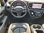 New 2025 CHRYSLER PACIFICA SELECT FWD in ST. PETERSBURG, FLORIDA (Photo 15)