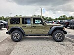 New 2025 JEEP WRANGLER RUBICON 4 DOOR 4X4 in ST. PETERSBURG, FLORIDA (Photo 5)