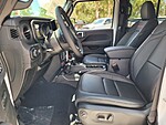New 2025 JEEP GLADIATOR RUBICON X 4X4 in ST. PETERSBURG, FLORIDA (Photo 13)