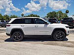 New 2025 JEEP GRAND CHEROKEE LIMITED 4X4 in ST. PETERSBURG, FLORIDA (Photo 5)
