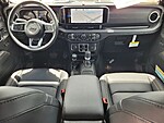 New 2025 JEEP WRANGLER SAHARA 4 DOOR 4X4 in ST. PETERSBURG, FLORIDA (Photo 16)