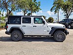 New 2025 JEEP WRANGLER SPORT S 4 DOOR 4X4 in ST. PETERSBURG, FLORIDA (Photo 5)
