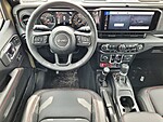 New 2025 JEEP GLADIATOR RUBICON 4X4 in ST. PETERSBURG, FLORIDA (Photo 16)