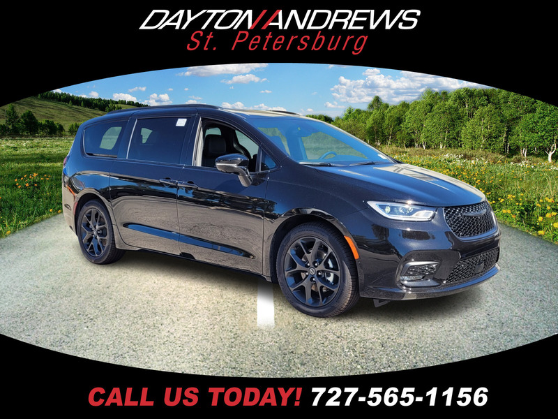 New 2026 CHRYSLER PACIFICA LIMITED FWD in ST. PETERSBURG, FLORIDA