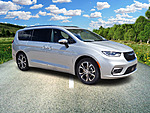 New 2026 CHRYSLER PACIFICA PINNACLE FWD in ST. PETERSBURG, FLORIDA (Photo 1)