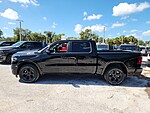 New 2025 RAM 1500 BIG HORN 4X2 CREW CAB 5'7