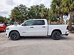 New 2025 RAM 1500 BIG HORN 4X2 CREW CAB 5'7