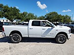 New 2026 RAM 2500 LARAMIE 4X4 CREW CAB 6'4