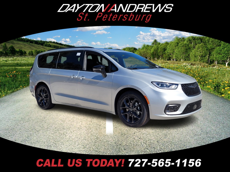 New 2026 CHRYSLER PACIFICA LIMITED FWD in ST. PETERSBURG, FLORIDA