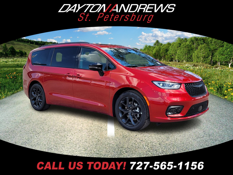 New 2026 CHRYSLER PACIFICA LIMITED FWD in ST. PETERSBURG, FLORIDA