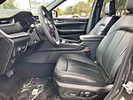 New 2025 JEEP GRAND CHEROKEE LIMITED 4X4 in ST. PETERSBURG, FLORIDA (Photo 12)