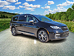 New 2026 CHRYSLER PACIFICA PINNACLE FWD in ST. PETERSBURG, FLORIDA (Photo 1)