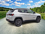 New 2026 JEEP COMPASS LIMITED ALTITUDE 4X4 in ST. PETERSBURG, FLORIDA (Photo 4)