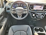 New 2025 CHRYSLER PACIFICA SELECT FWD in ST. PETERSBURG, FLORIDA (Photo 16)