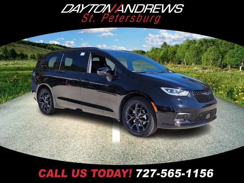 New 2026 CHRYSLER PACIFICA LIMITED FWD in ST. PETERSBURG, FLORIDA
