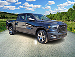 New 2026 RAM 1500 EXPRESS 4X2 CREW CAB 5'7