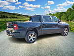 New 2026 RAM 1500 EXPRESS 4X2 CREW CAB 5'7