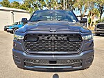 New 2026 RAM 1500 EXPRESS 4X2 CREW CAB 5'7