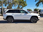 New 2025 JEEP GRAND CHEROKEE LIMITED 4X2 in ST. PETERSBURG, FLORIDA (Photo 5)