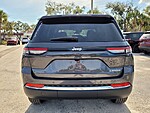 New 2025 JEEP GRAND CHEROKEE LAREDO X 4X2 in ST. PETERSBURG, FLORIDA (Photo 8)