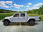 New 2026 JEEP GLADIATOR SAHARA 4X4 in ST. PETERSBURG, FLORIDA (Photo 3)